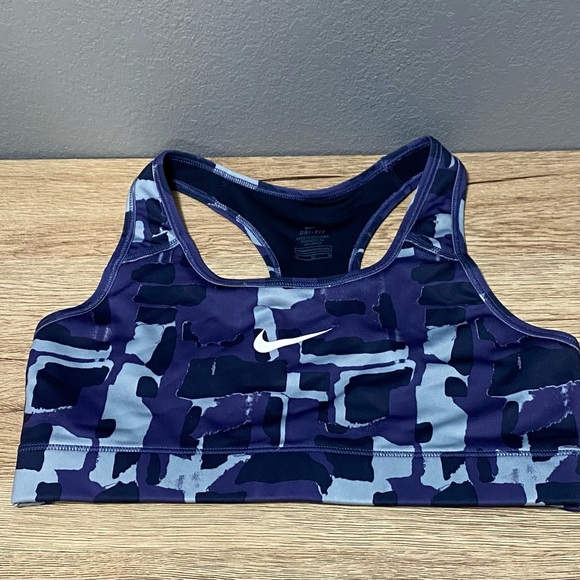 Nike Other - Nike Dri-Fit Sports Bra Size: M